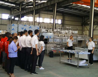 粉色视频下载粉色视频免费网站设备公司10月全体员工会顺利召开，公司将迎来新发展