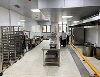 餐饮粉色视频免费网站设备厂家告诉你不锈钢商用厨具的使用注意事项